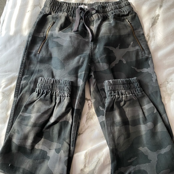 Aritzia Camo Alix Pants - Picture 2 of 3